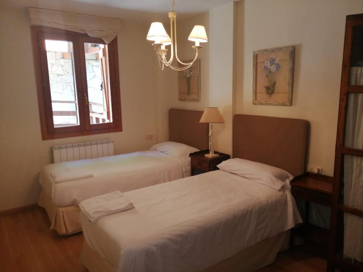 Apartamento Sarrato IV De Sallent Sallent De Gallego Ngoại thất bức ảnh